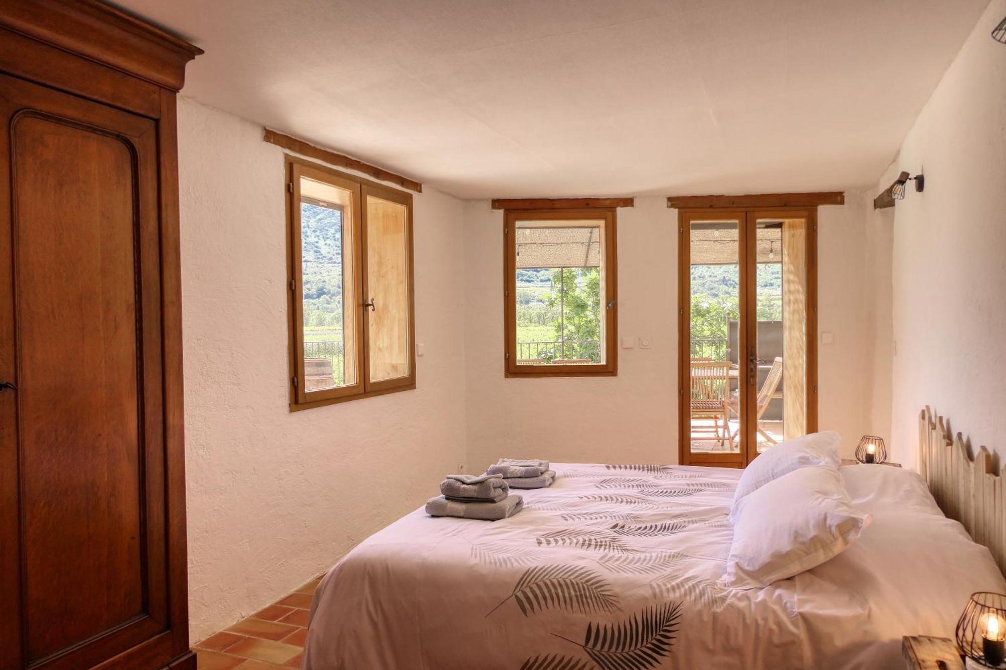 L'O De Vigne, Eden In Provence Villa Nyons Bagian luar foto